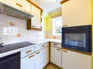 KITCHEN- click for photo gallery